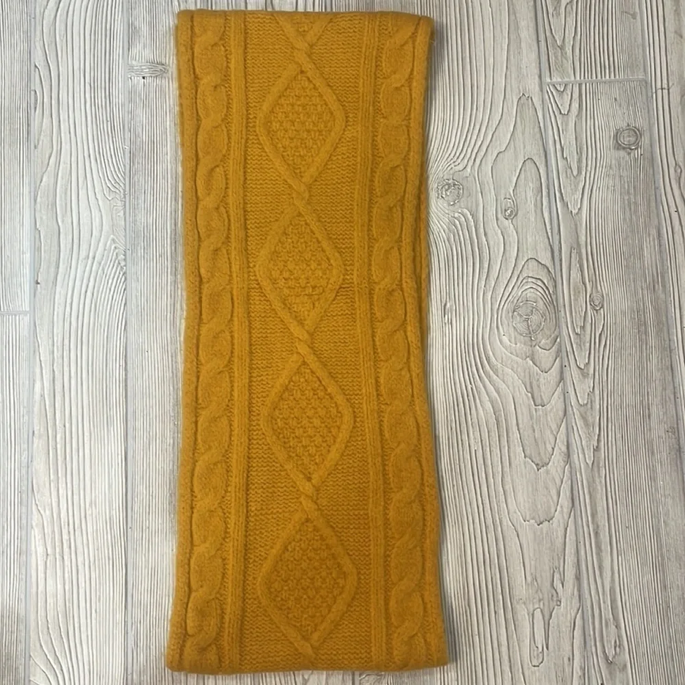 Old Navy Mustard Yellow Cable Knit Scarf